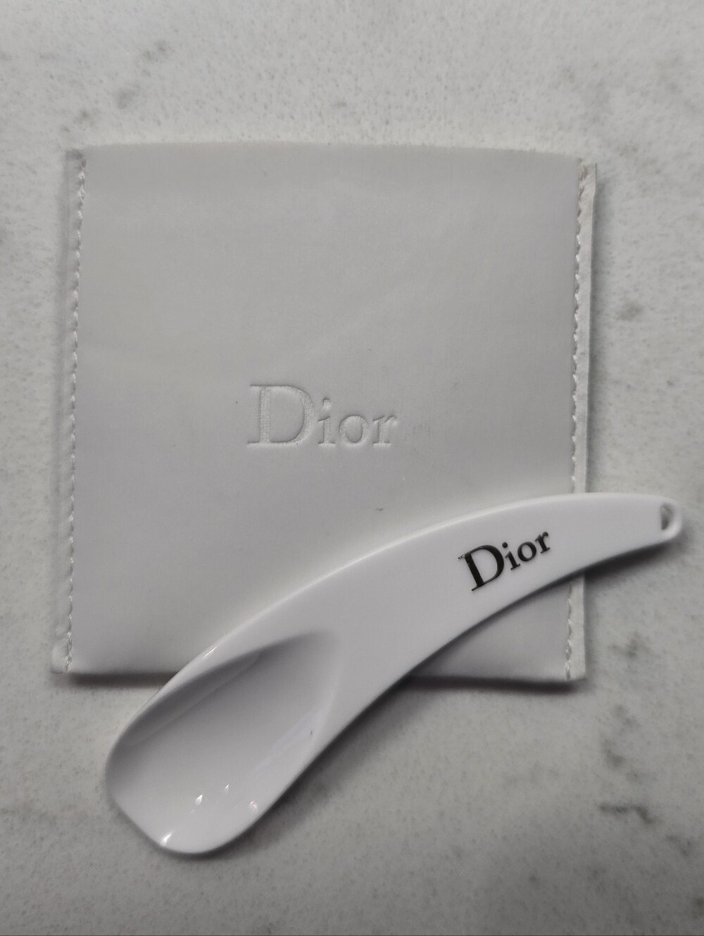 Dior Prestige White Curved Spatula With Dior White Pouch for Skincare / Makeup